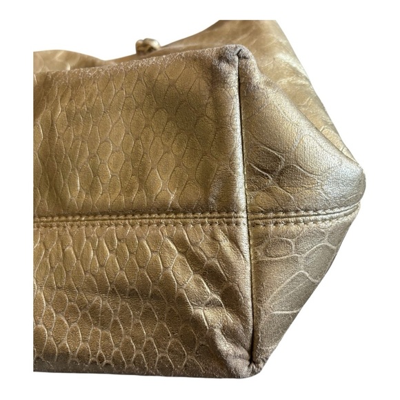 Vintage Love Moschino Gold Chain Shoulder Bag - Picture 4 of 12